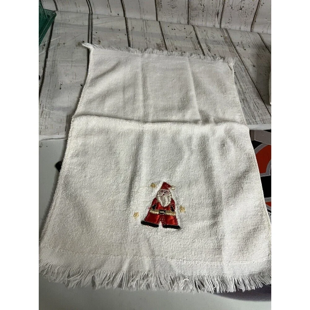 Vintage Christmas Holiday Santa 3 Towel Set “I Believe In Santa” Embroidered
